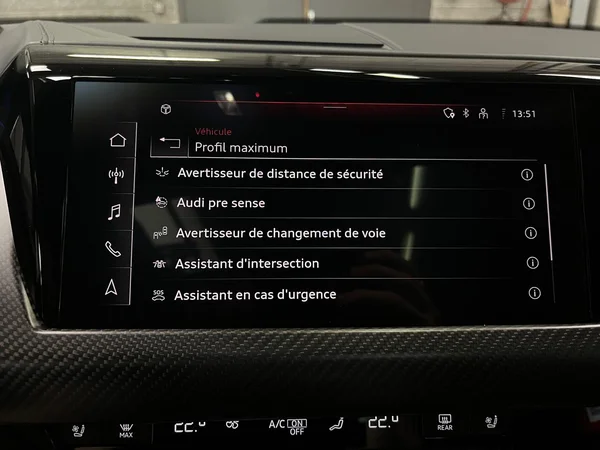 AUDI E-tron GT (2023) — foto 9 van 23