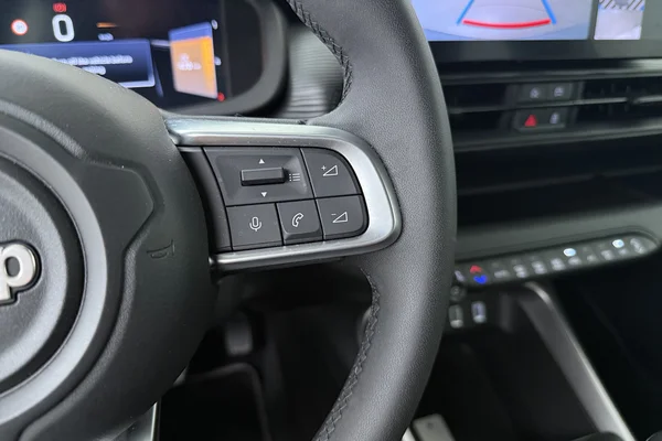 Jeep Avenger (2025) — foto 7 van 18
