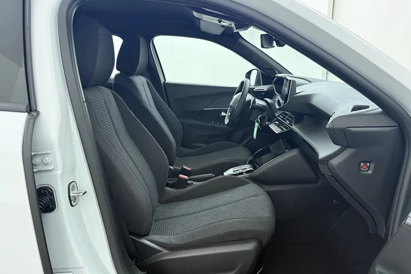 Peugeot 2008 (2025) — foto 15 van 17