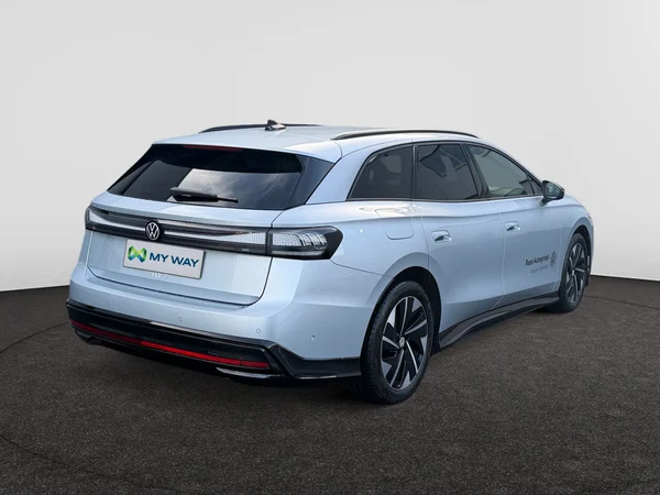 VOLKSWAGEN ID.7 Tourer (2026) — foto 3 van 22