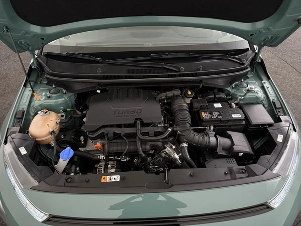 HYUNDAI Bayon (2022) — foto 6 van 25