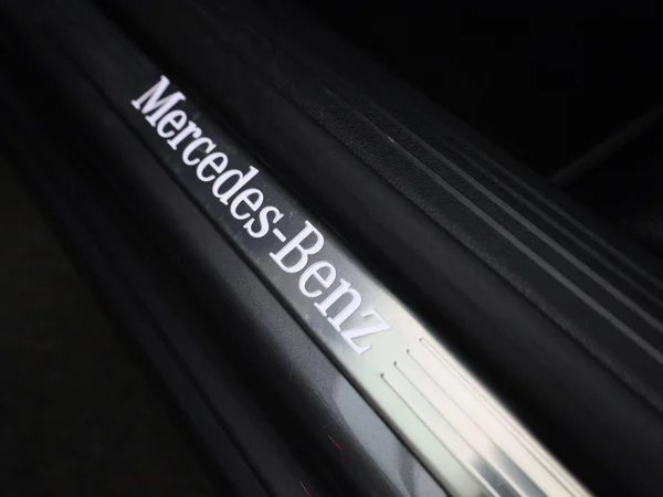 Mercedes-Benz GLA (2022) — foto 27 van 48