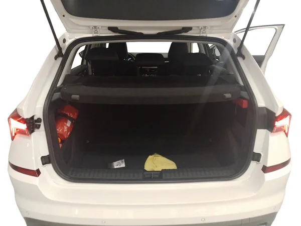 SKODA Kamiq (2021) — foto 11 van 21