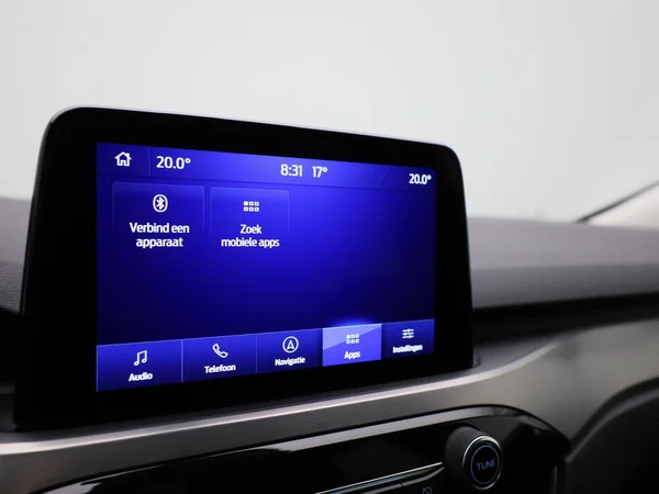 Ford Kuga (2022) — foto 20 van 41