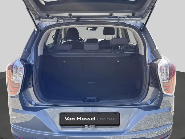 SsangYong Tivoli (2022) — foto 13 van 15
