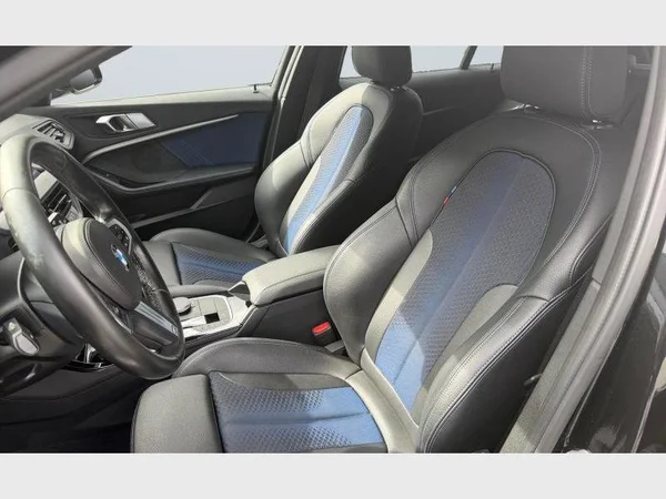 BMW 1 Hatch (2020) — foto 2 van 25