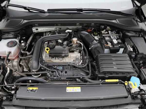 Volkswagen Golf (2021) — foto 27 van 37