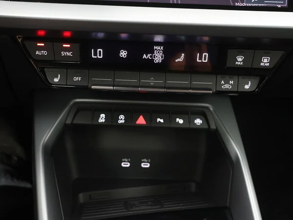 AUDI A3 Sportback (2026) — foto 8 van 29
