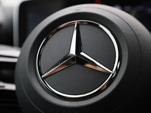 Mercedes-Benz GLC (2025) — foto 29 van 49