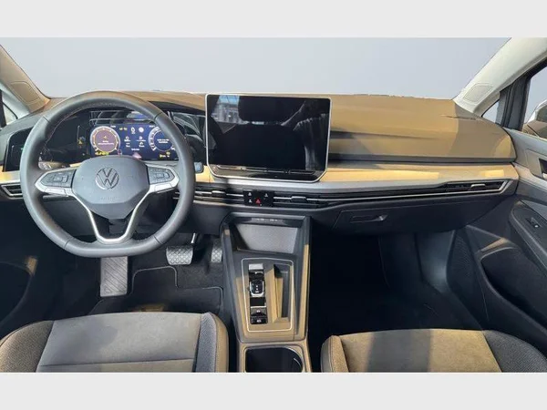 VOLKSWAGEN Golf VII SW (2026) — foto 2 van 21