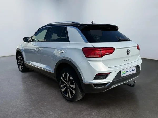 VOLKSWAGEN T-Roc (2019) — foto 24 van 28