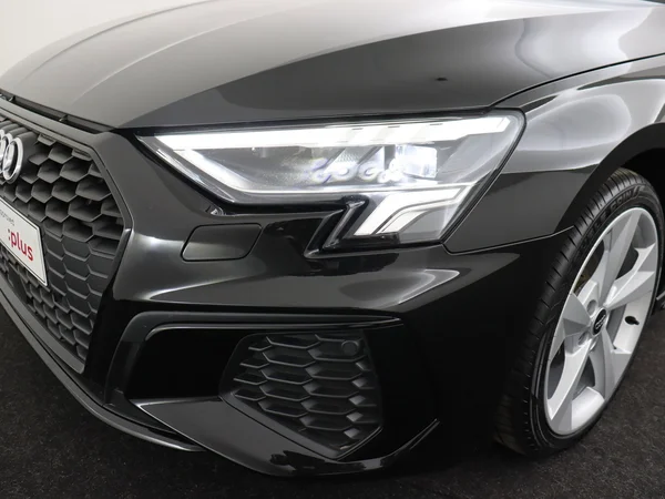 AUDI A3 Sportback (2024) — foto 8 van 17