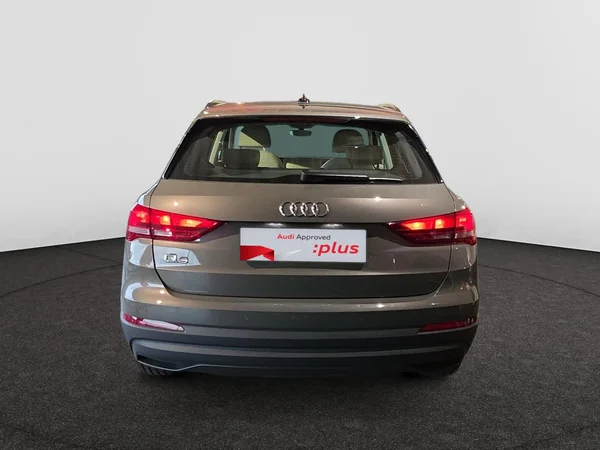 AUDI Q3 PHEV (2021) — foto 17 van 23