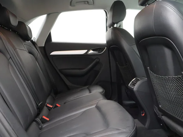 AUDI Q3 (2018) — foto 2 van 29