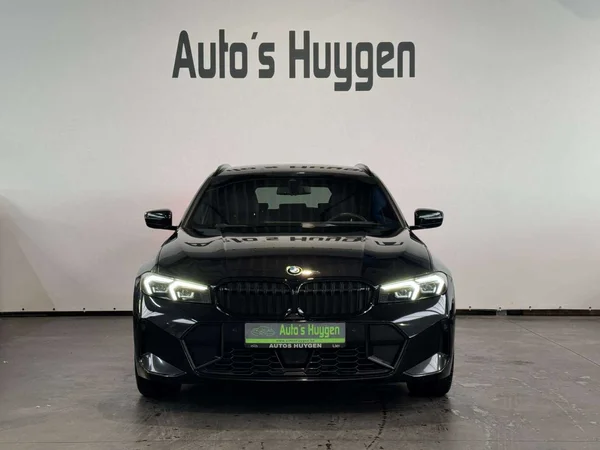 BMW 320 Touring (2022) — foto 12 van 20