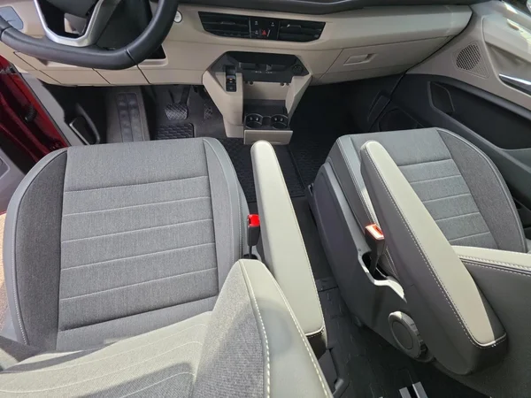 VOLKSWAGEN California T7 Dsl (2026) — foto 3 van 24