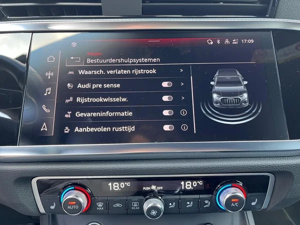 AUDI Q3 (2024) — foto 7 van 22