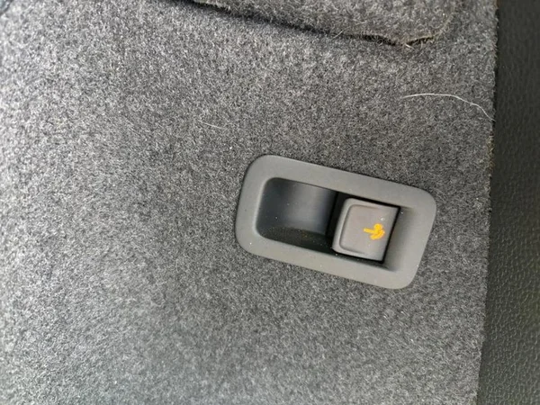 SKODA Karoq (2022) — foto 18 van 26