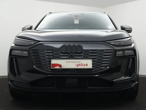 Audi SQ6 e-tron (2025) — foto 24 van 28