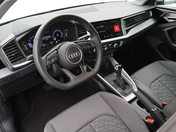 Audi A1 Sportback (2025) — foto 10 van 25