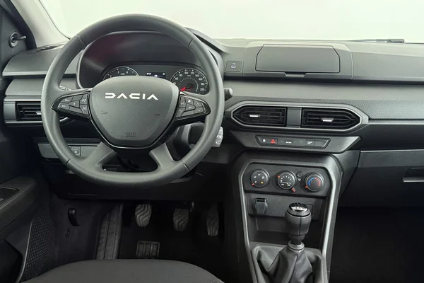 Dacia Sandero (2024) — foto 2 van 29