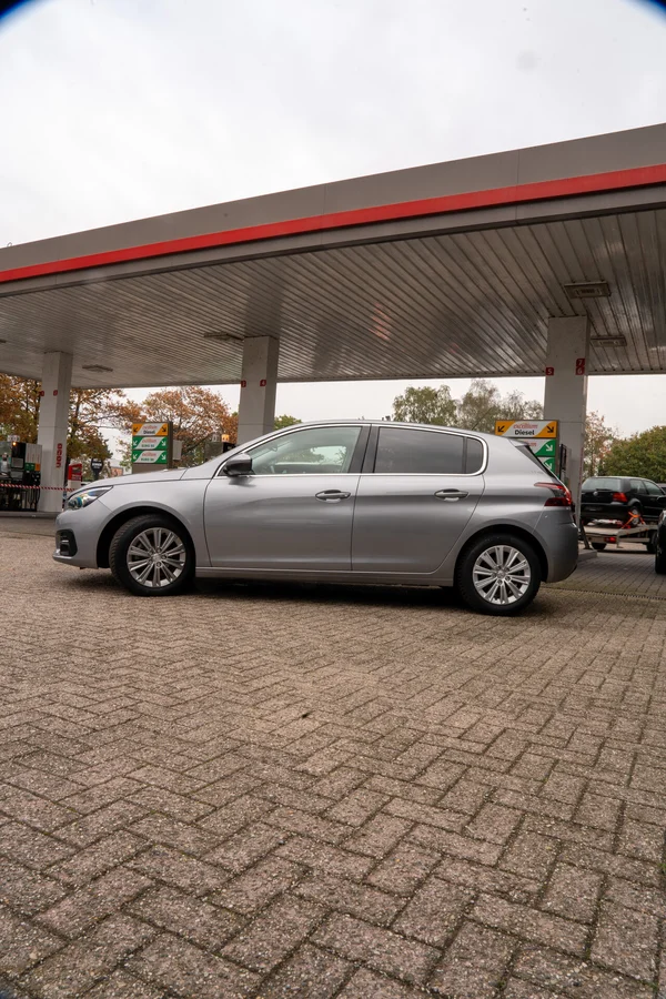 Peugeot 308 (2021) — foto 40 van 64