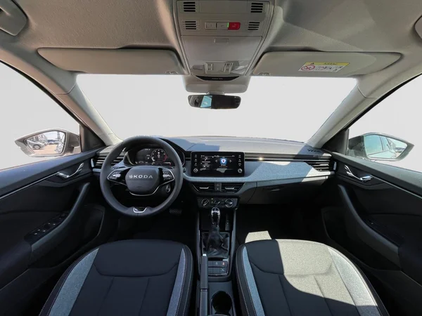 SKODA Kamiq (2026) — foto 14 van 20
