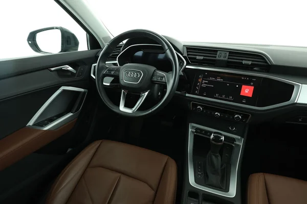 Audi Q3 (2022) — foto 4 van 16