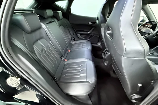 CUPRA Formentor E-Hybrid (PHEV) (2021) — foto 6 van 38