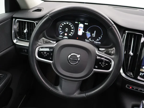 VOLVO V60 (2019) — foto 6 van 27