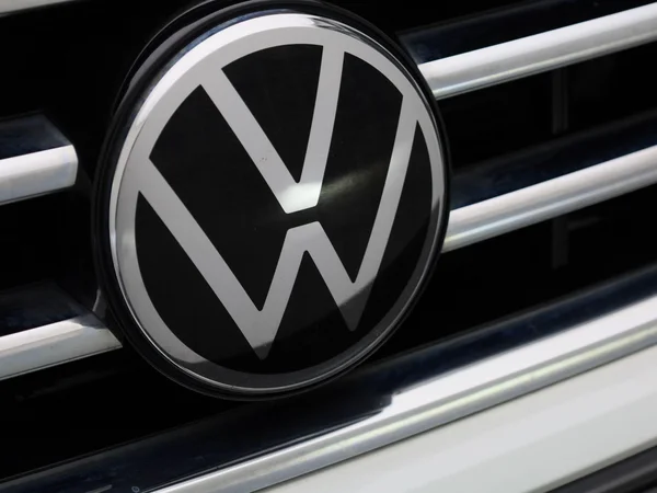 Volkswagen Tiguan (2022) — foto 32 van 45