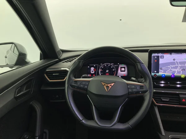 CUPRA Formentor (2023) — foto 15 van 34