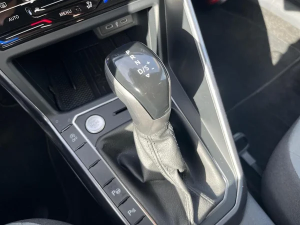 VOLKSWAGEN Polo (2025) — foto 10 van 18