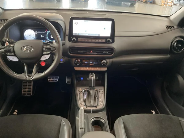 HYUNDAI Kona N (2023) — foto 22 van 23