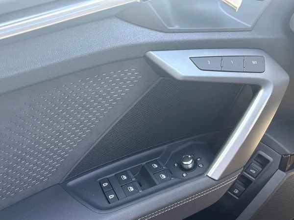 AUDI A3 Sportback PHEV (2025) — foto 10 van 19