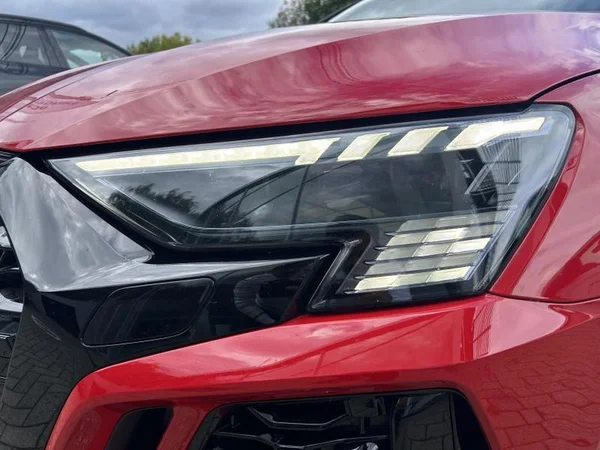 AUDI RS3 Sportback (2022) — foto 37 van 43