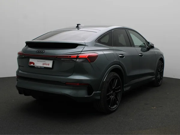 AUDI Q4 Sportback e-tron (2026) — foto 14 van 20