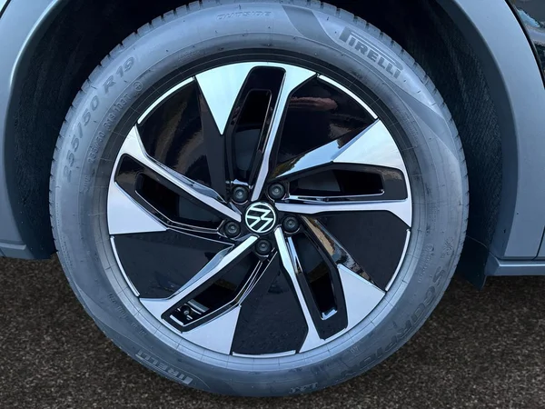 VOLKSWAGEN ID.4 (2026) — foto 8 van 16