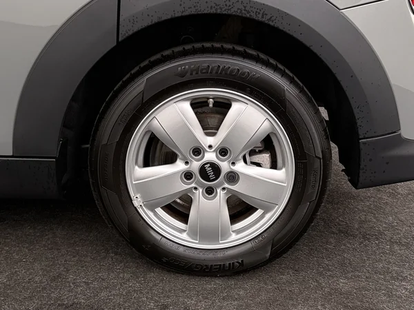 MINI Cooper (2021) — foto 7 van 29
