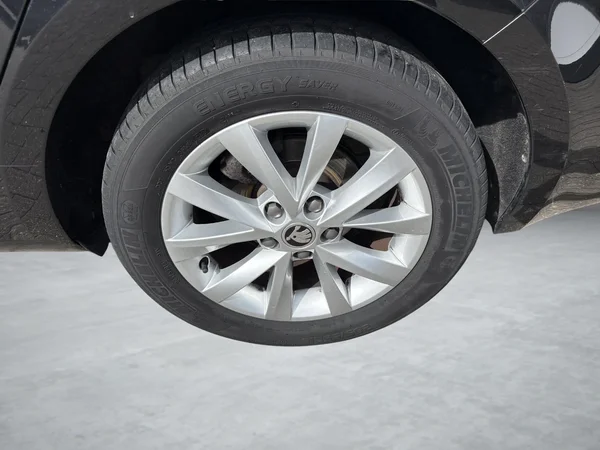 Škoda Octavia (2020) — foto 3 van 20