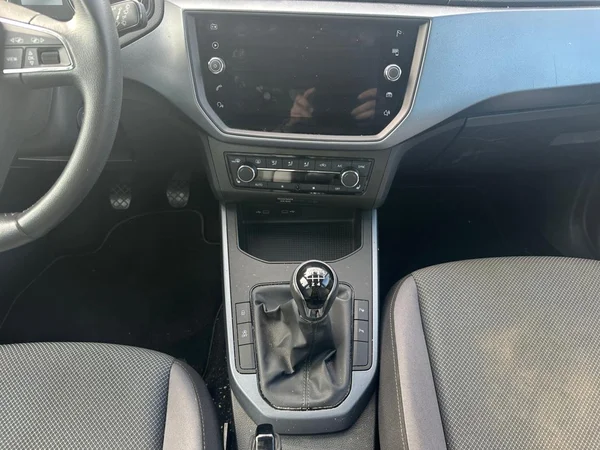 SEAT Arona (2021) — foto 3 van 24