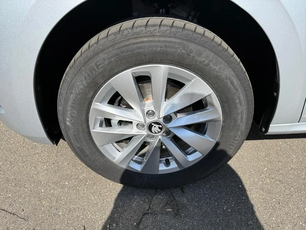 SKODA Kamiq (2026) — foto 16 van 24