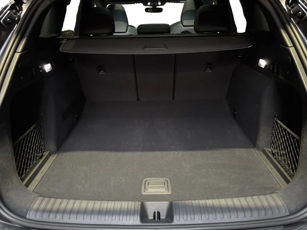 AUDI Q6 e-tron (2024) — foto 2 van 24