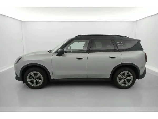 MINI Mini Countryman (U25) (2024) — foto 21 van 36