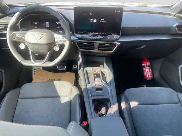CUPRA Formentor (2024) — foto 15 van 19