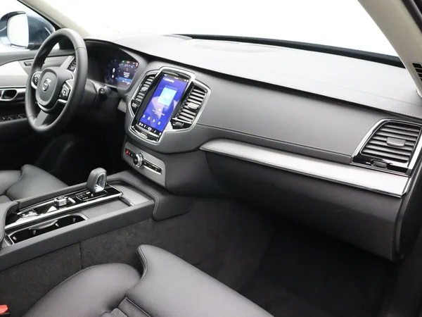 Volvo XC90 (2024) — foto 19 van 27