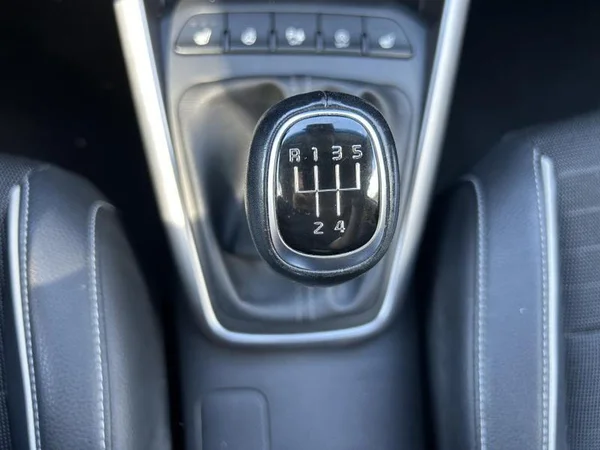 KIA Rio (2020) — foto 11 van 31