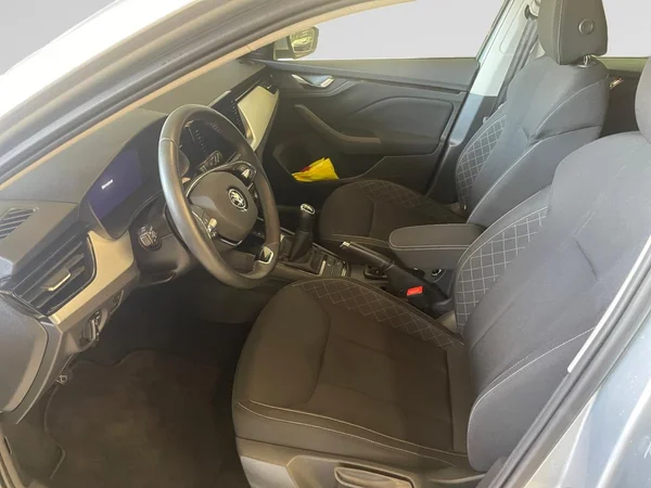 SKODA Scala (2024) — foto 16 van 20