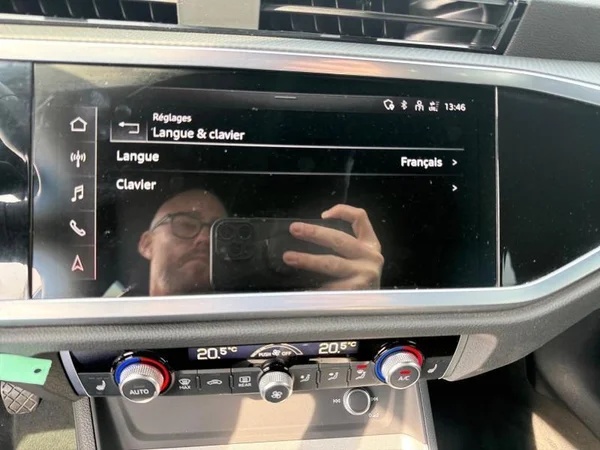 AUDI Q3 Sportback (2022) — foto 17 van 27
