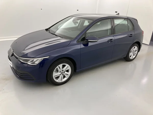VOLKSWAGEN Golf VIII (2020) — foto 13 van 36
